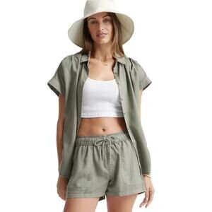 New Quince Womens Medium Vintage Wash Tencel Camp Shirt Olive Green 4368-88